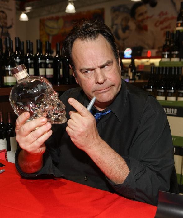 marques alcool célébrités Crystal Vodka Dan Aykroyd