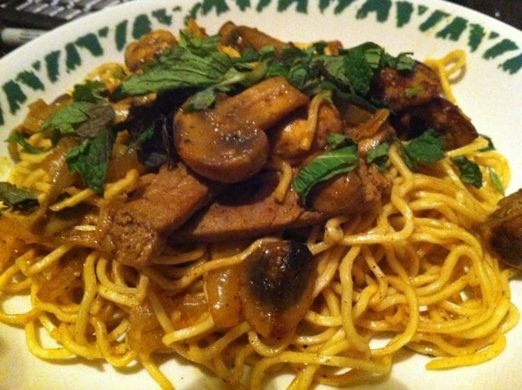 Nouilles au boeuf et au cari