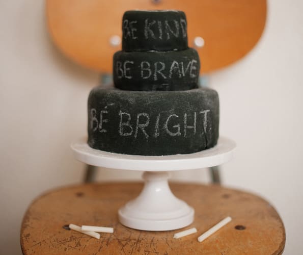 chalkboad-cake-1