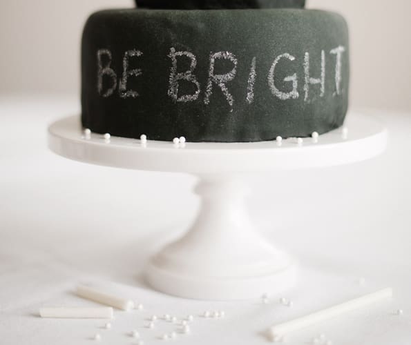 chalkboad-cake-2