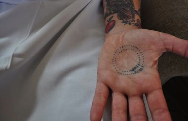 cuillere-a-table-cuillere-a-the-tattoo