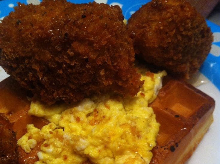 Tofu frit et gaufres