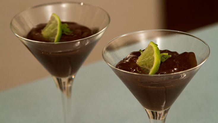 Mousse au chocolat et avocat