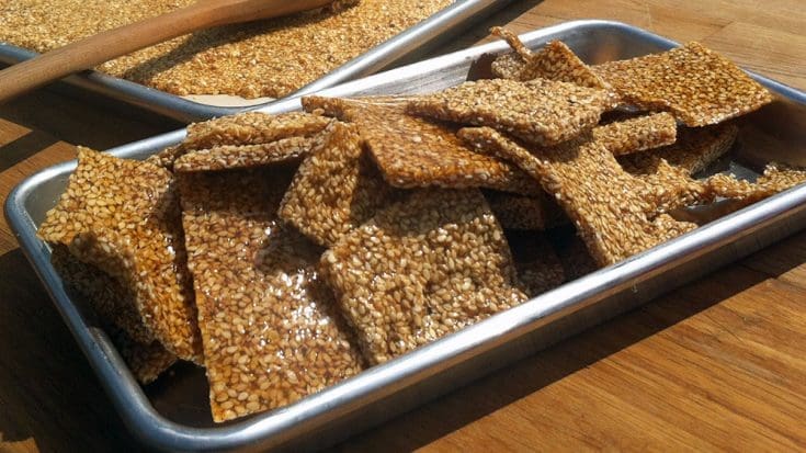 Bâtonnets de sésame sucrés