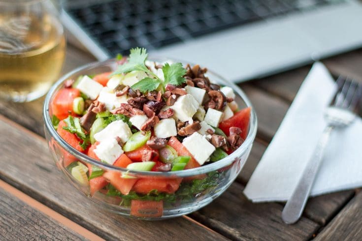 Salade de melon d'eau, kale et feta