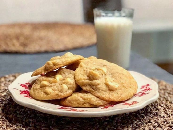 Biscuits aux noix de macadam et chocolat blanc (comme chez Subway)