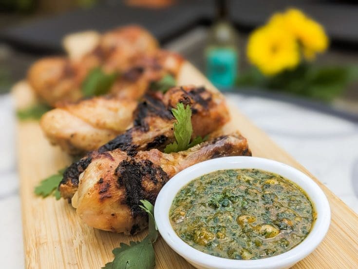 Pilons de poulet sauce à la coriandre et arachides