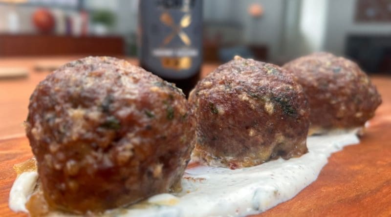 Recette de keftas d'agneau et sa sauce au yogourt