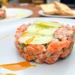 Tartare de saumon aux légumes croquants