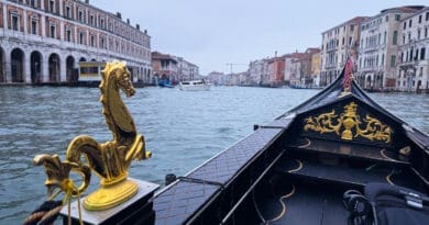 incontournables à venise gondole