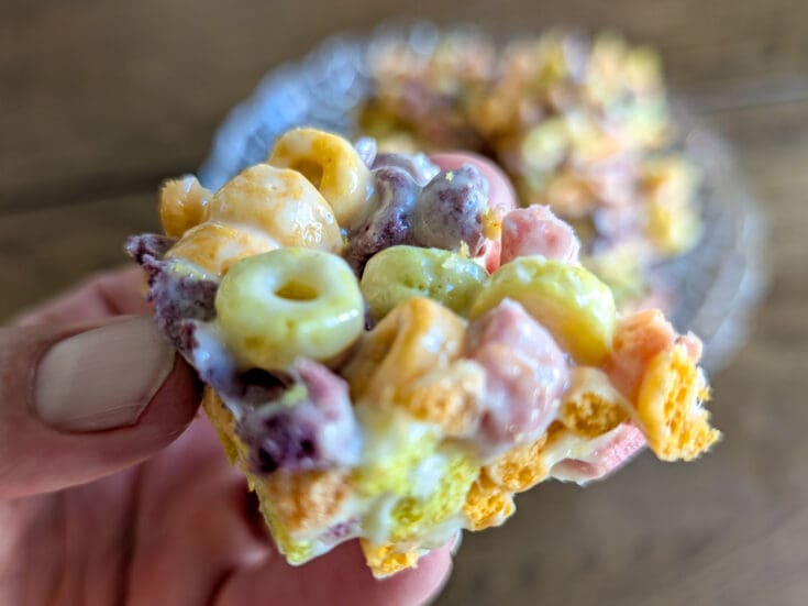 Carrés aux Froot Loops®