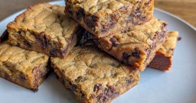 Blondie au beurre d’arachides et chocolat