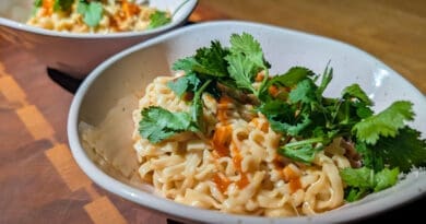 Ramen mac n’ cheese sans hydro